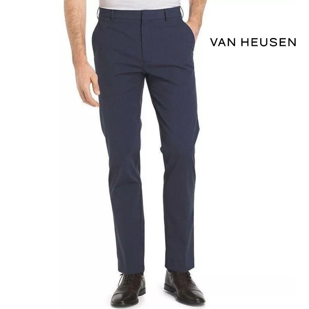 Van Heusen Men's Straight Fit Flat Front Navy Pants (33x32) - Like New